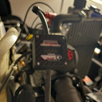 OPPAMA PET-3200 Karting Hour Meter Bracket – Spark Plug Wire Mount